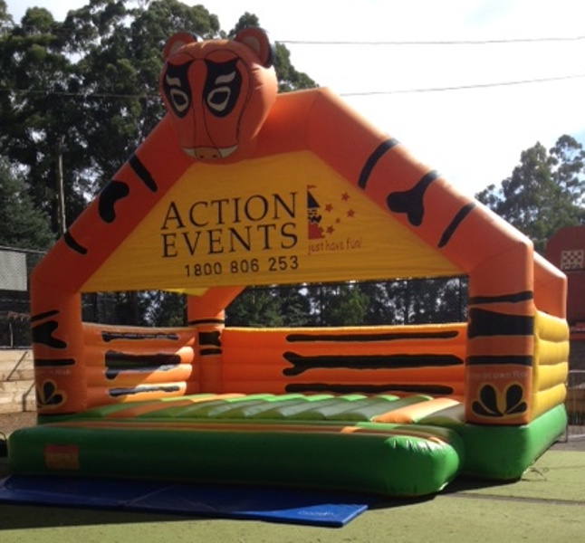 Tiger Jumping Castle