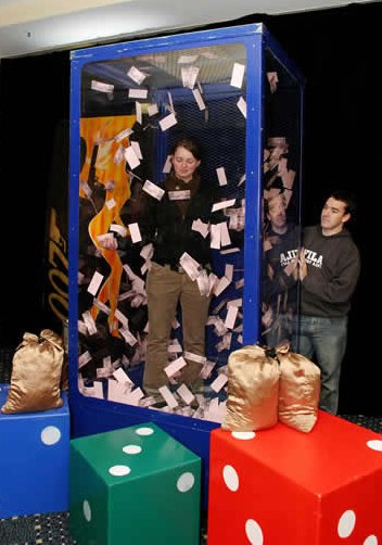 Grab for Cash Game - Interactive Activation